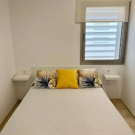 Ideal Estudio Parejas شقة كونيل ذي لا فرونتيرا